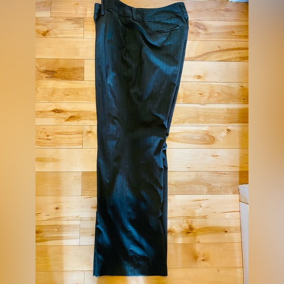 Gap stretch curvy fit Dress Pants. New. - Picture 7 of 7